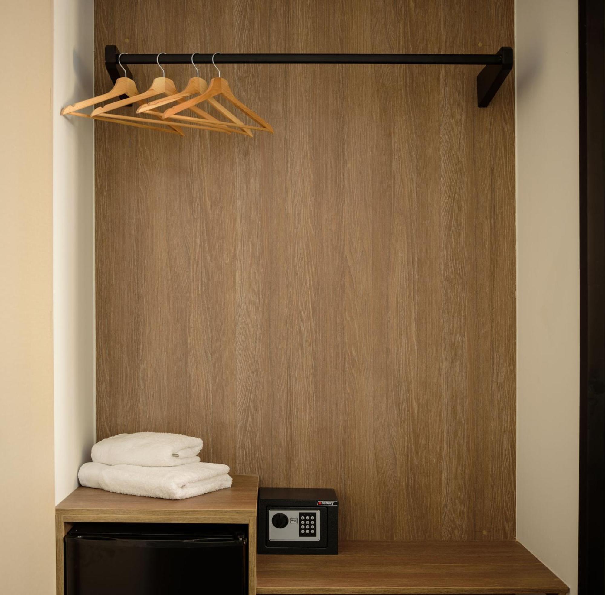 Arthur Suites In Old Town Rhodes City ภายนอก รูปภาพ