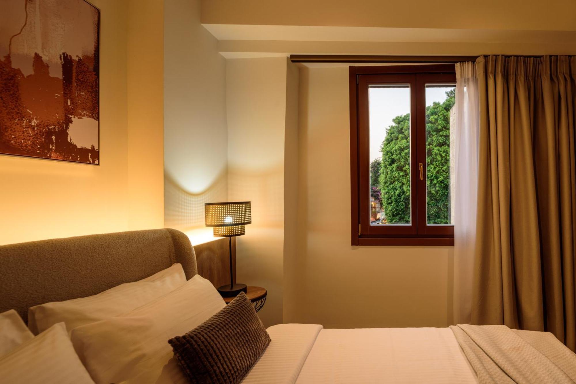 Arthur Suites In Old Town Rhodes City ภายนอก รูปภาพ