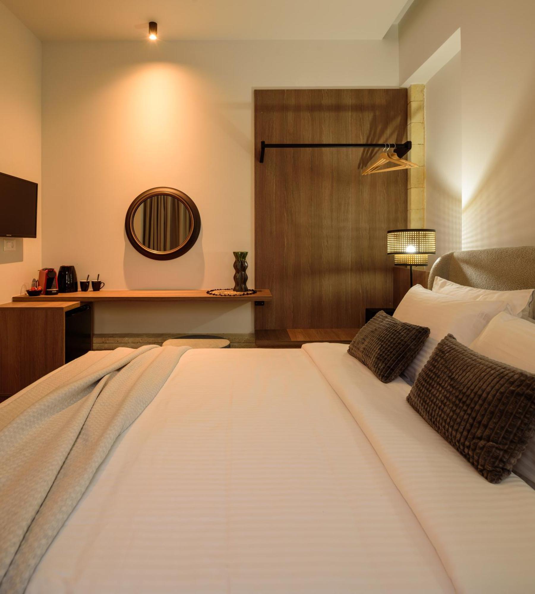 Arthur Suites In Old Town Rhodes City ภายนอก รูปภาพ