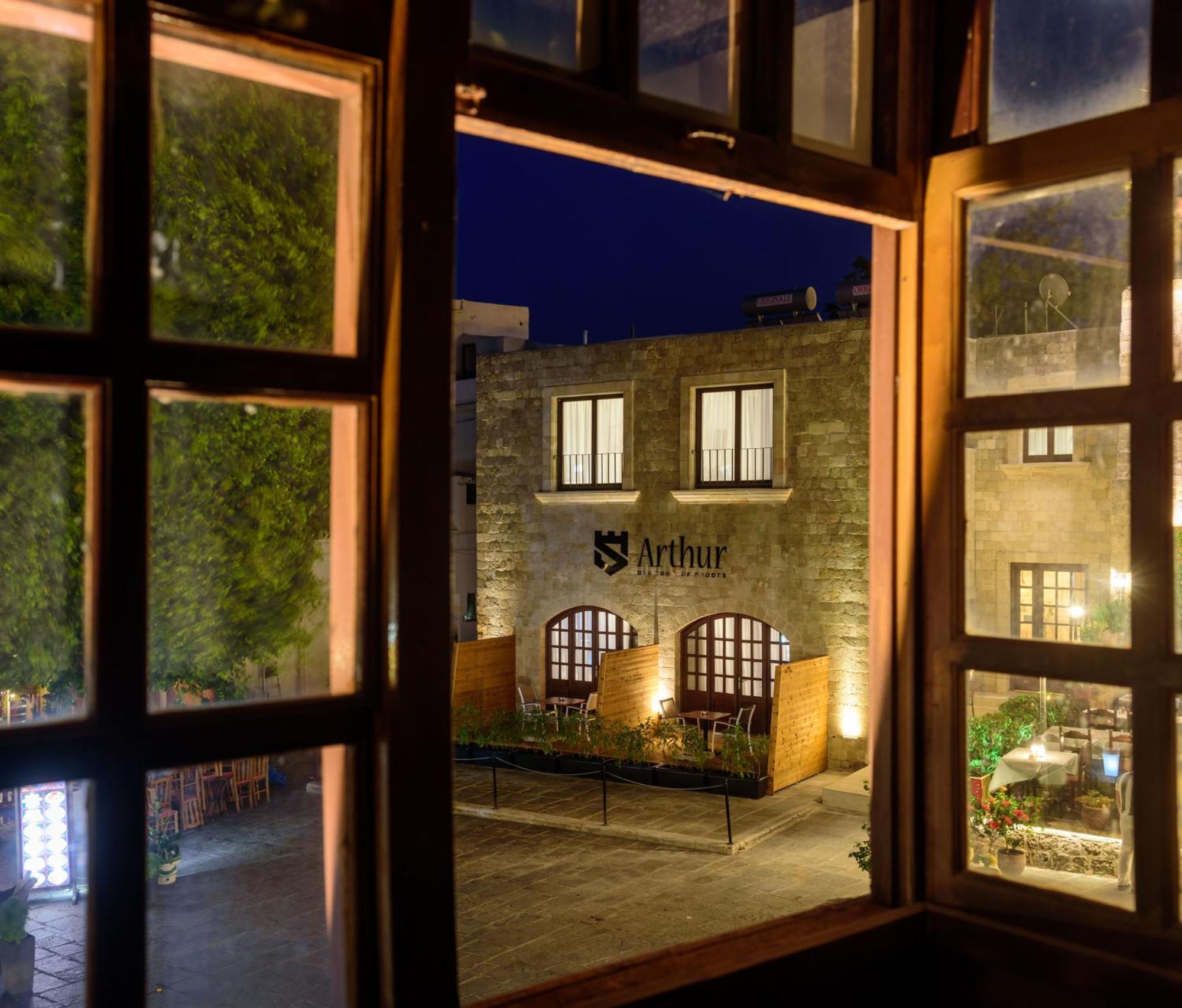 Arthur Suites In Old Town Rhodes City ภายนอก รูปภาพ